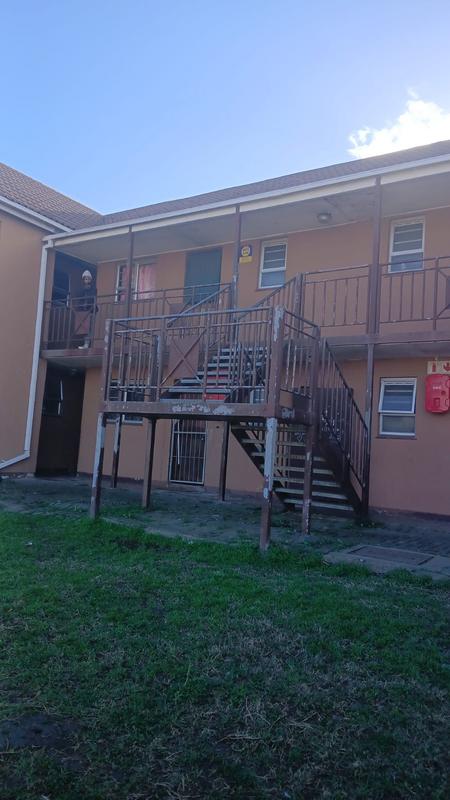 2 Bedroom Property for Sale in Scenery Park Eastern Cape